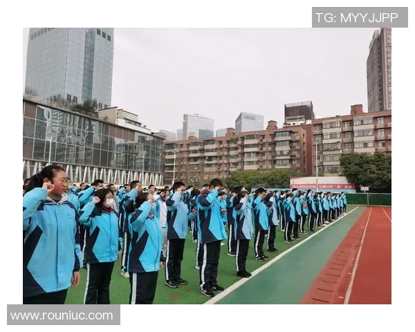 丹索坚定信念面对挑战展现斗志全力以赴迎接严峻局势 丹索坚定信念面对挑战展现斗志全力以赴迎接严峻局势
